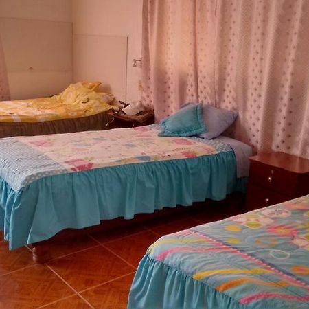Hospedaje Mother Fanny Puerto Villamil Exterior photo