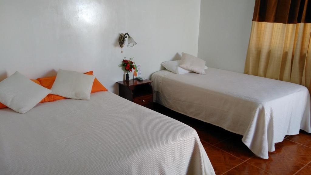 Hospedaje Mother Fanny Puerto Villamil Exterior photo