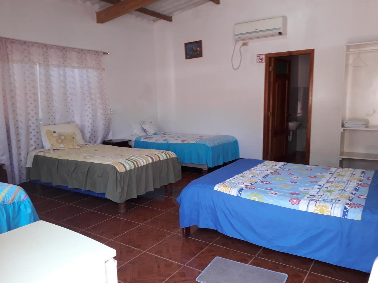 Hospedaje Mother Fanny Puerto Villamil Exterior photo